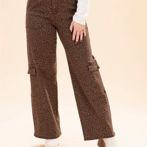 Stylish Leopard Print Wide Leg Pants